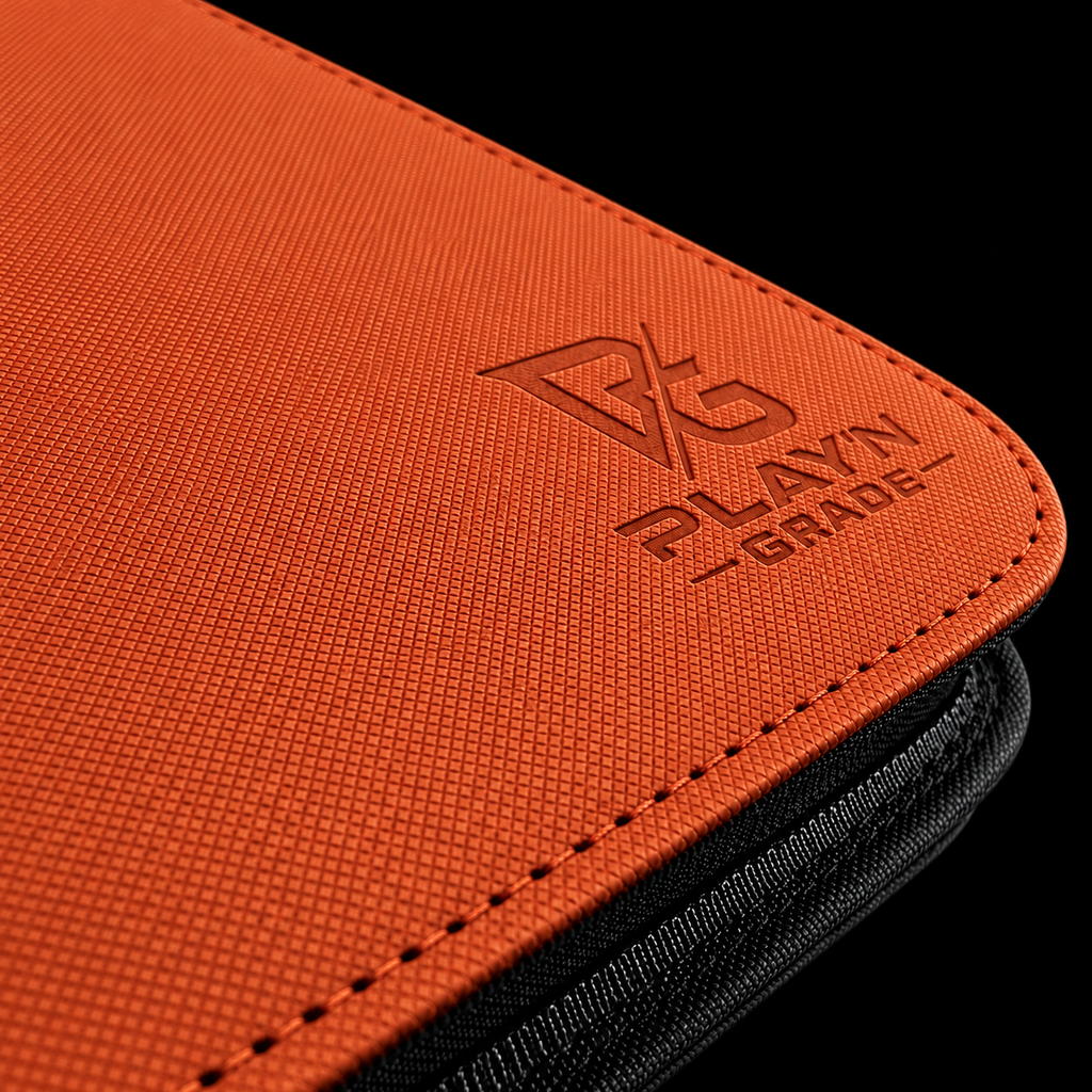 Détail du logo Play’n’Grade, de la texture et du zip noir — classeur orange
